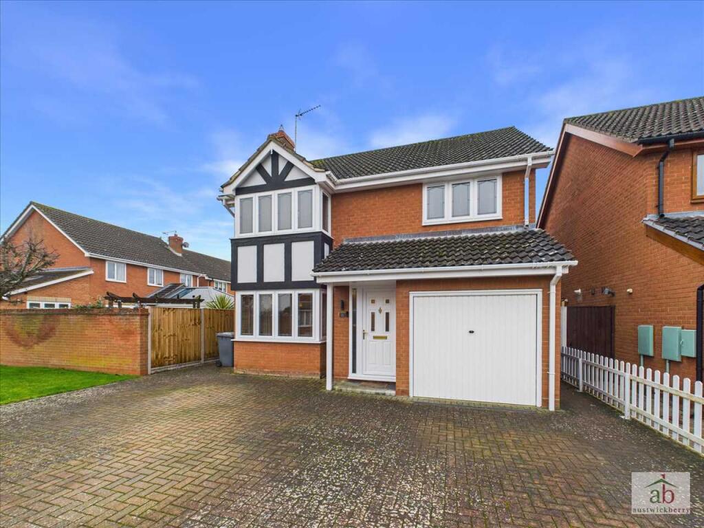 Main image of property: Reeve Gardens, Grange Farm, Kesgrave