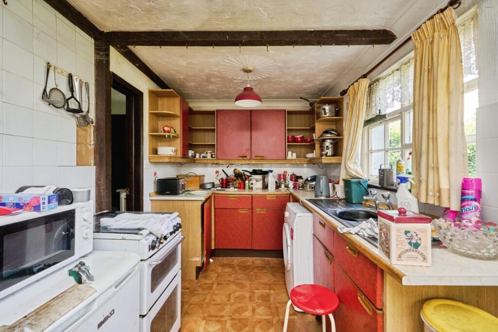 House in Brading, Isle of Wight - View 6