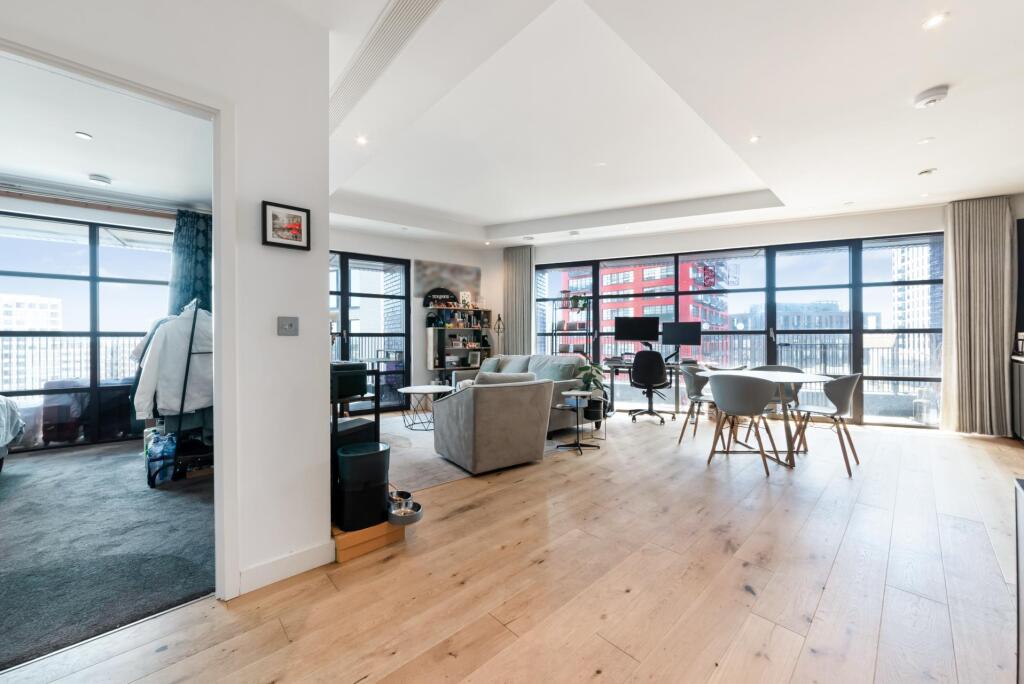 Main image of property: Bridgewater House, London City Island, London, E14