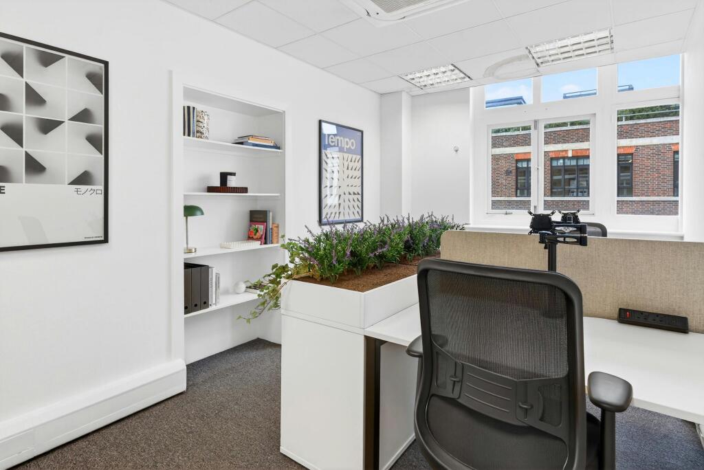 2nd Floor 37-39 Long Acre 2.jpg
