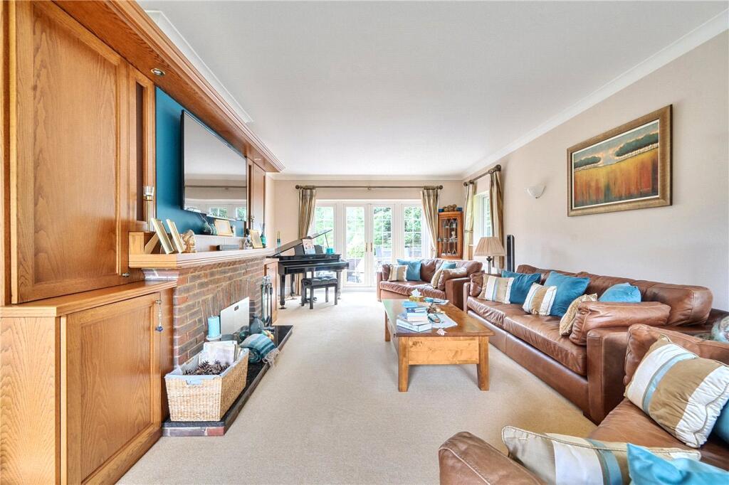 House in Guildford - View 4