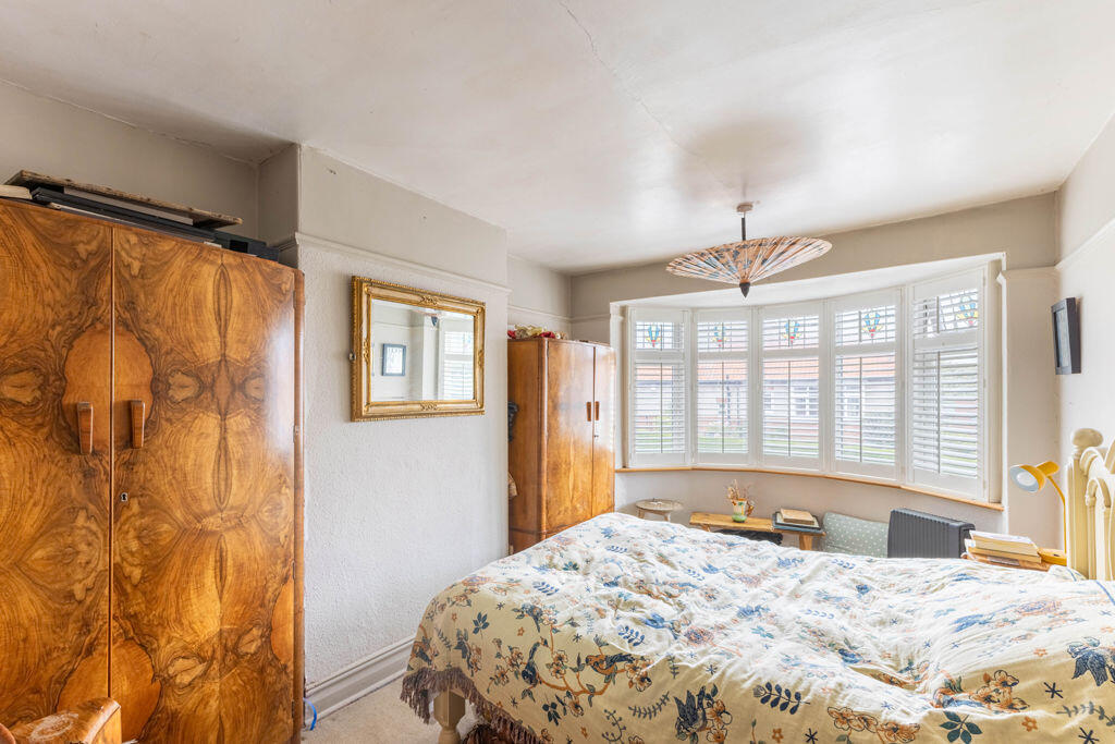 House in Newcastle upon Tyne, South Gosforth - More