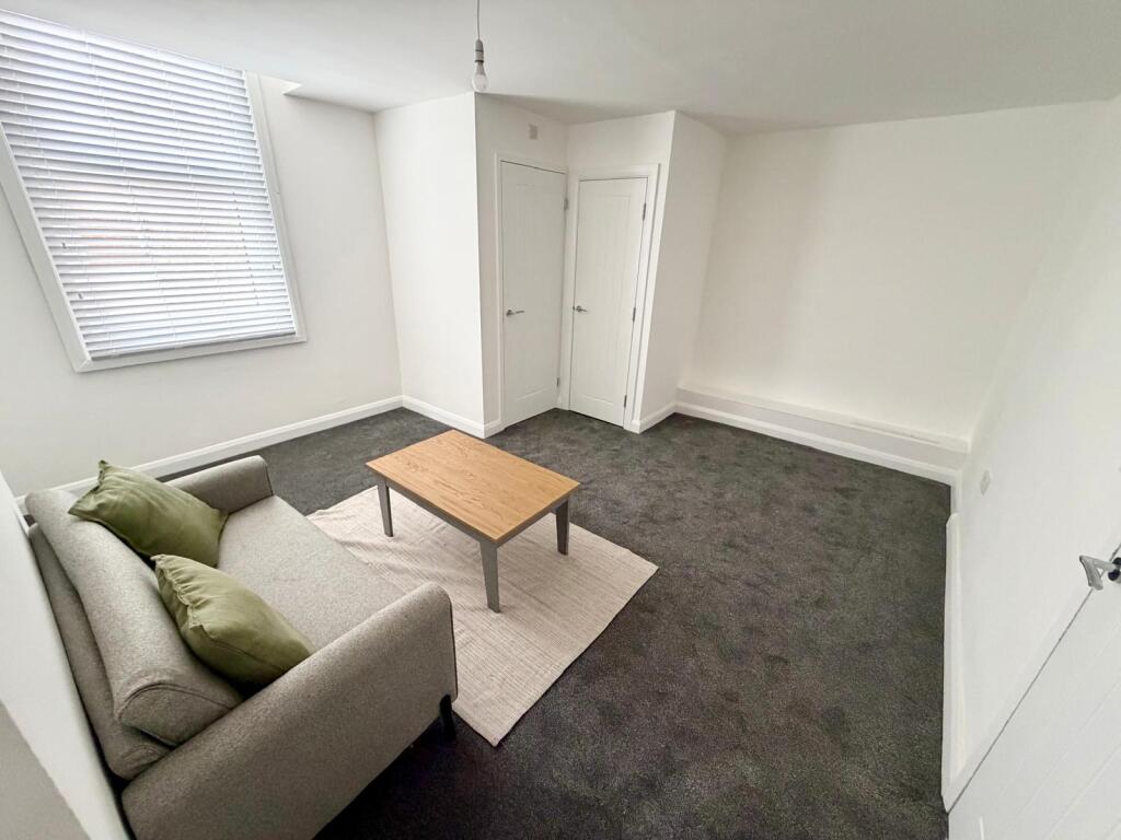 Apartment in Stockton-on-Tees - View 4