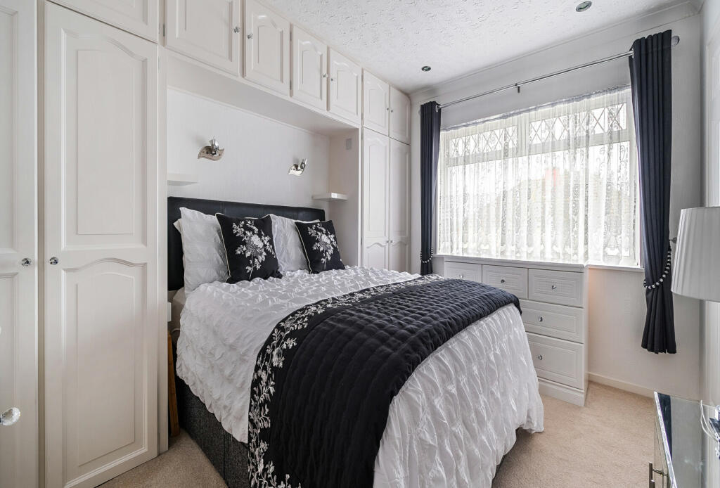 House in Bristol, Hartcliffe - More