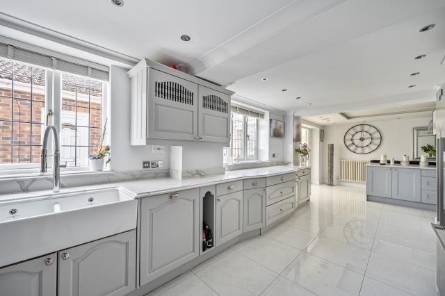 House in Reading, Charvil - View 4