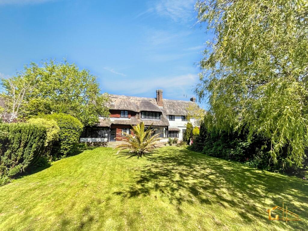 Main image of property: Pinewoods, Bexhill on Sea, TN39