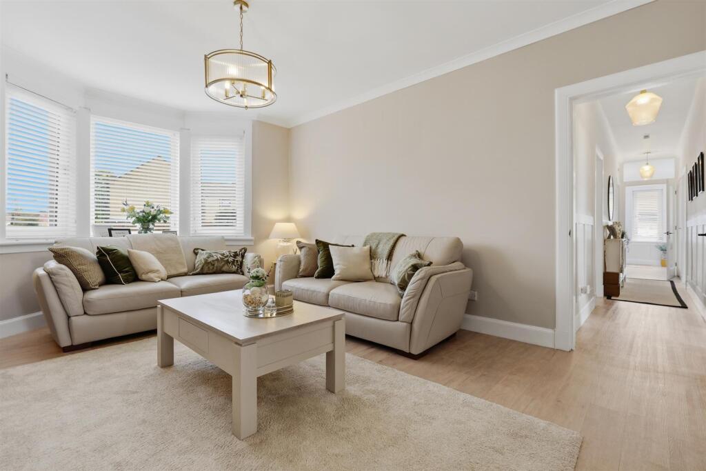 Apartment in Gourock, Midton - View 5