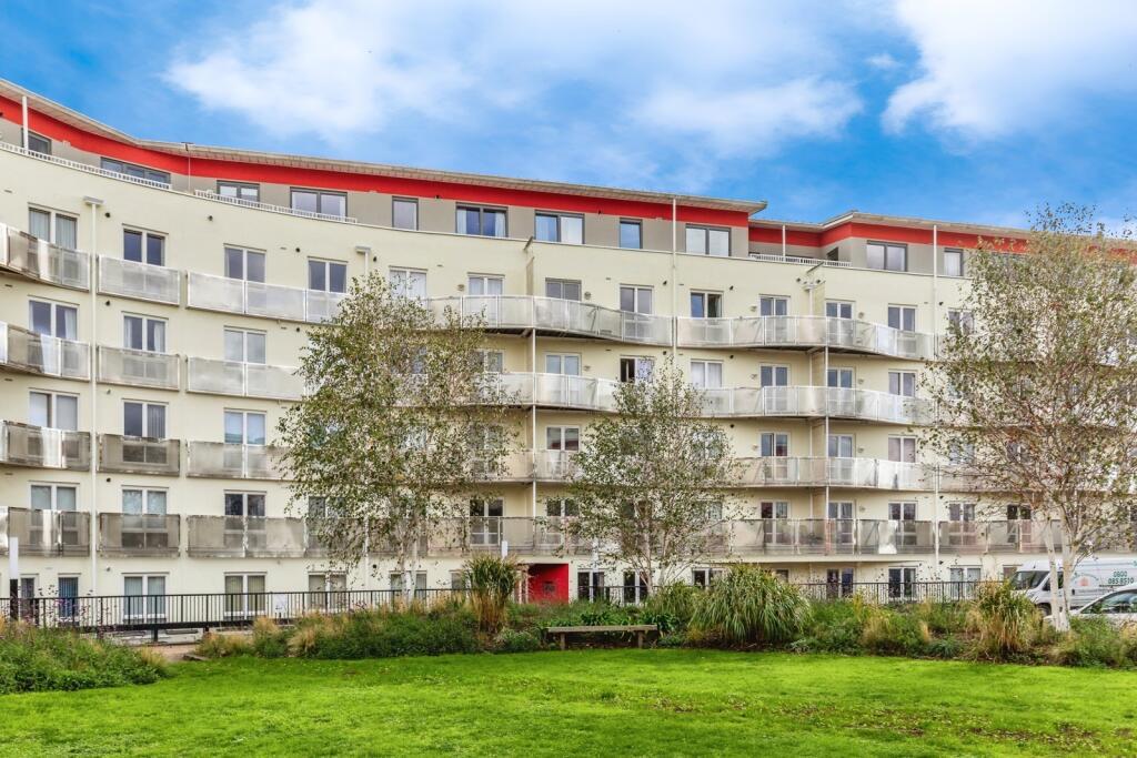 Main image of property: The Crescent, Hannover Quay, BS1