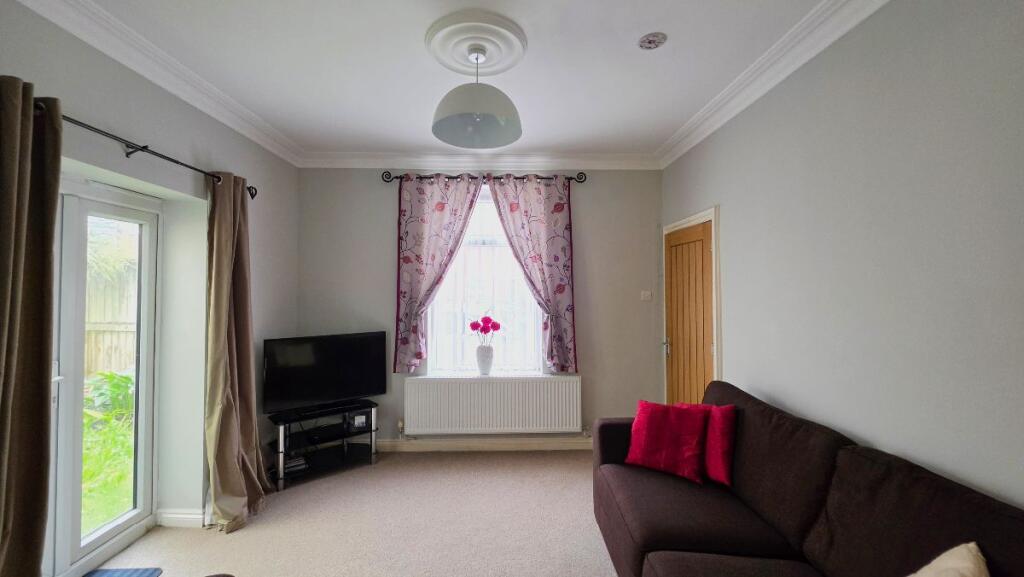 Gwennyth Street, Cathays, Cardiff CF24 4PH photo 5