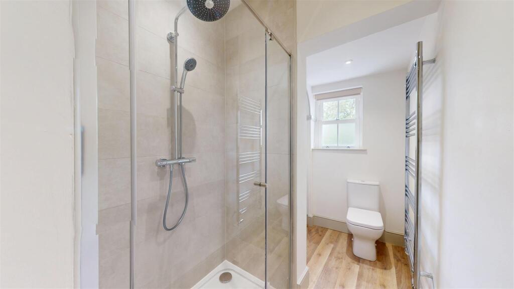Apartment in Shrewsbury - More