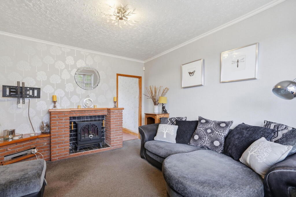 House in Solihull, West Midlands - View 3