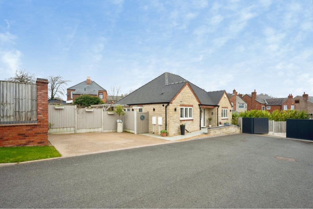 Main image of property: Red Brick Close, Alfreton, DE55