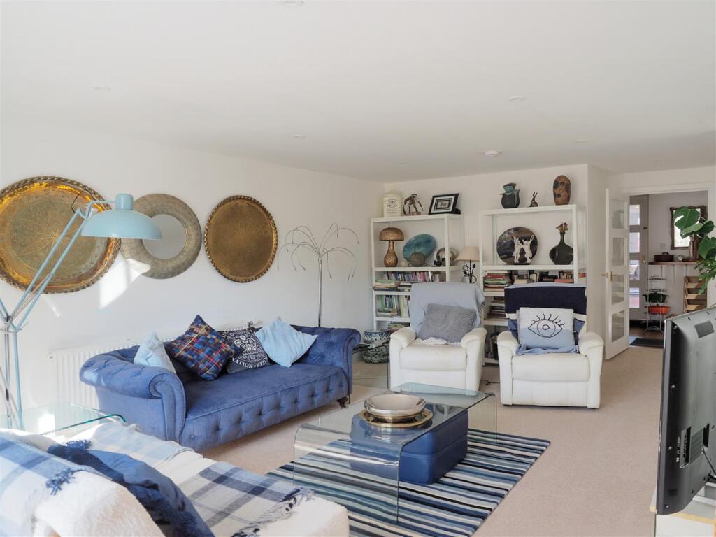 House in Galashiels - View 4