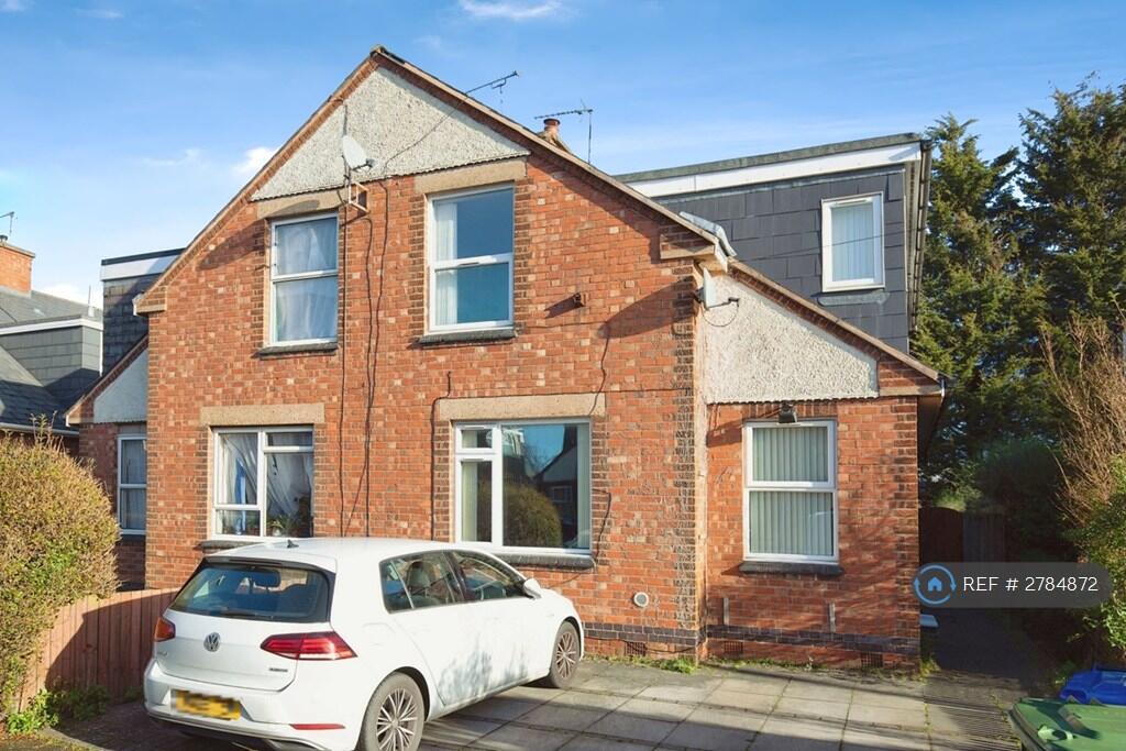 Main image of property: Waverley Road, Leamington Spa, CV31