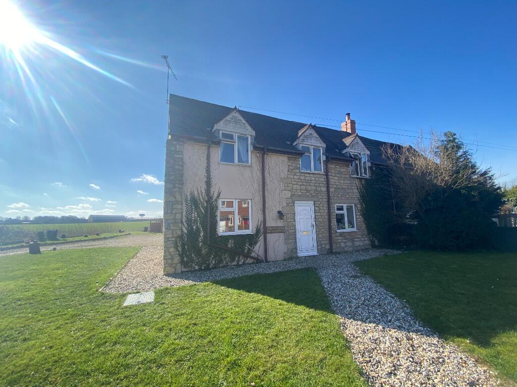 Main image of property: Chippenham Road, Swindon, SN15