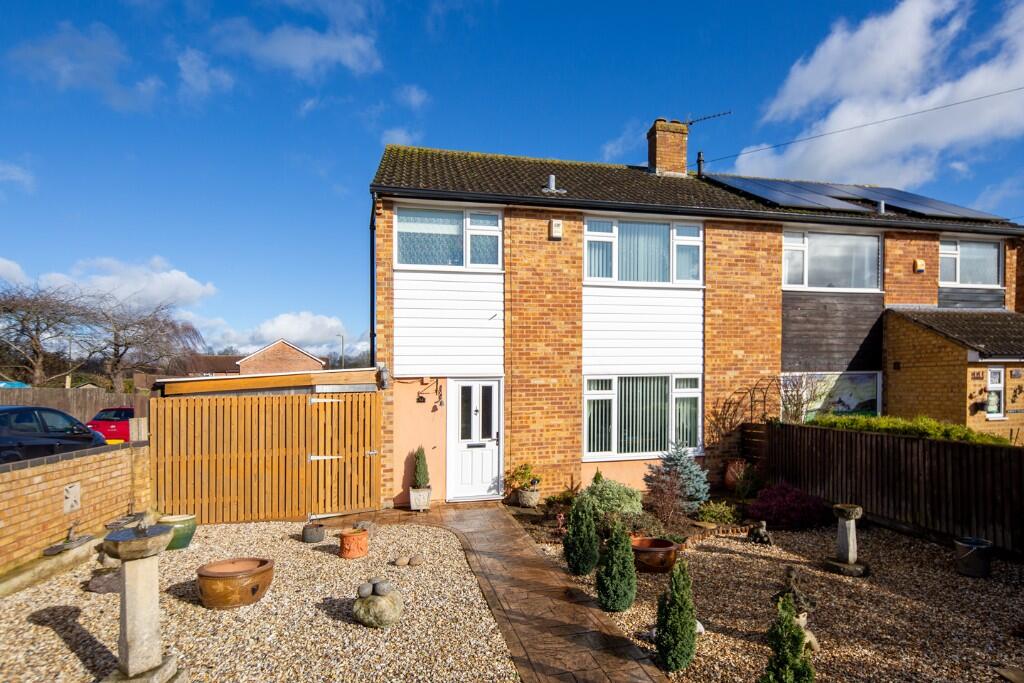 Main image of property: Longfields, Bicester, Oxfordshire, OX26