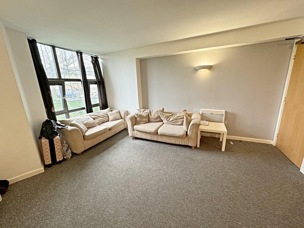 Apartment in Nottingham, Rainbow Quarter, St Ann's - View 3