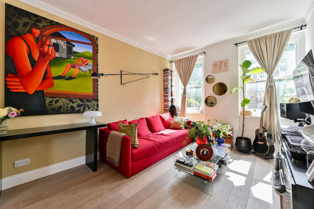 Apartment in London - More