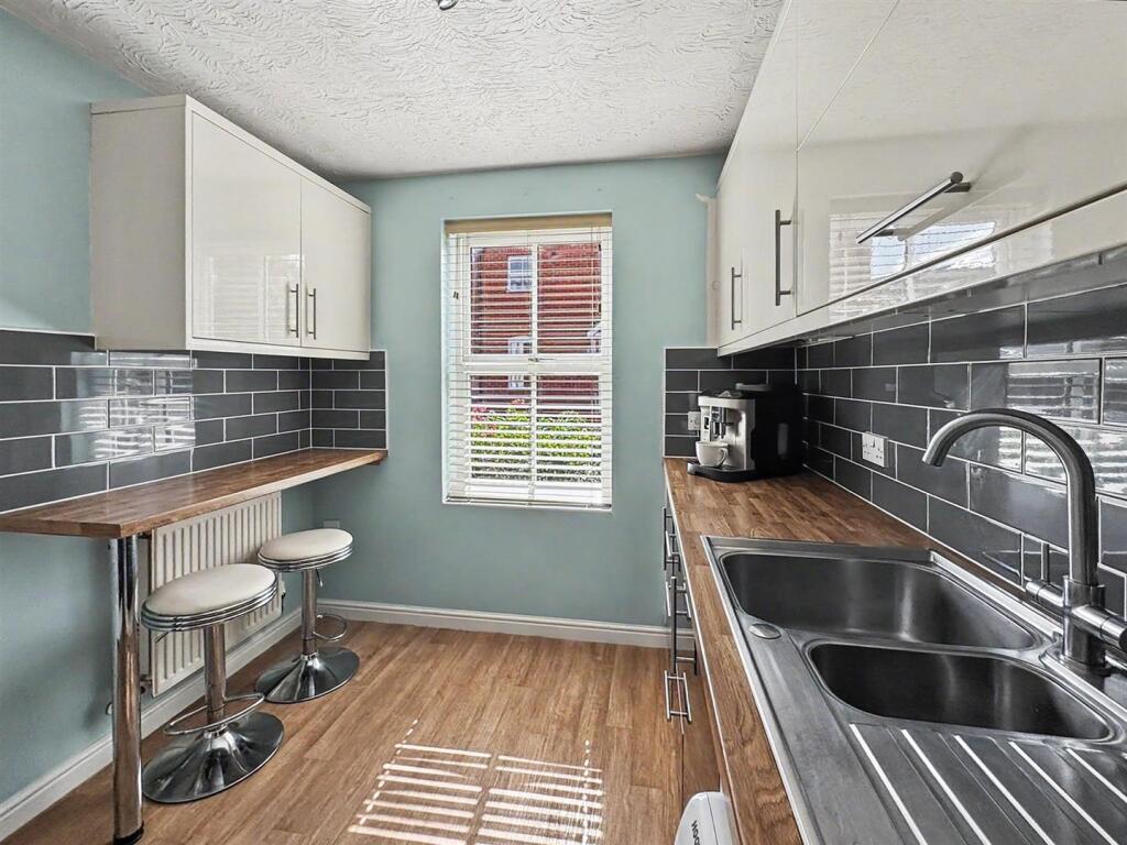 House in Walsall - More