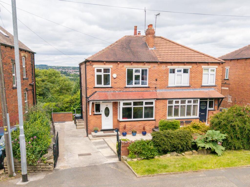 Main image of property: Rock Lane, Leeds