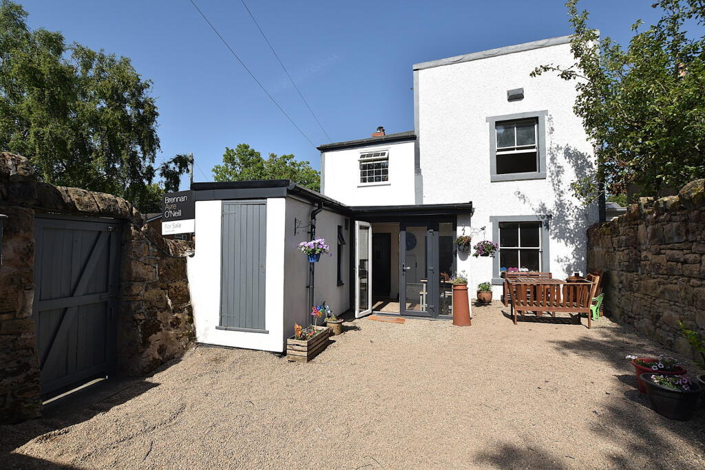 House in Wirral, Liverpool City Region - View 2