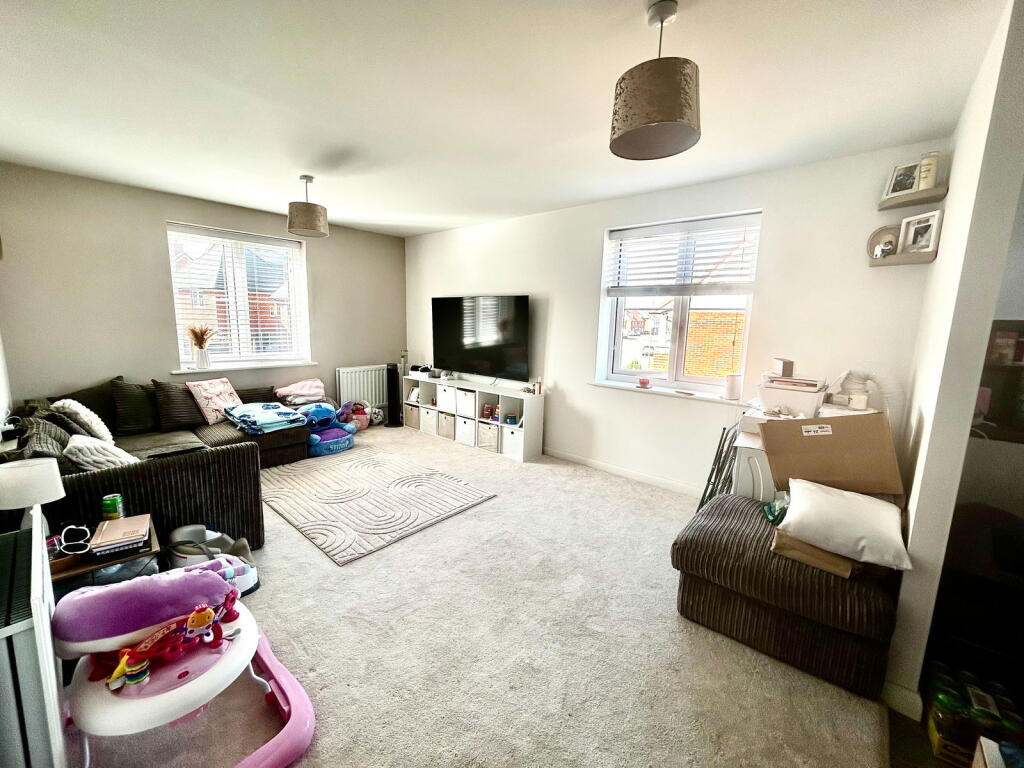 Northfleet, Gravesend ,DA11 7FQ photo 3