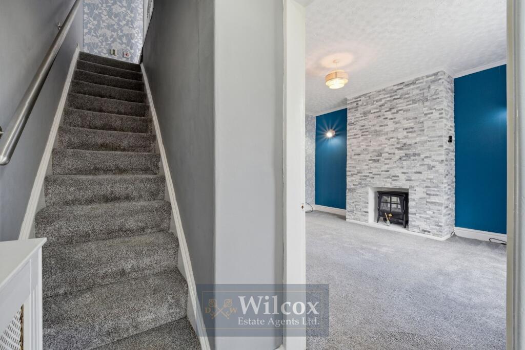 House in Bolton, Darcy Lever - More