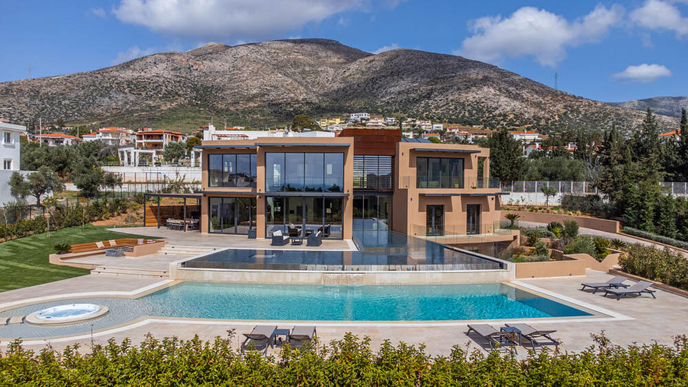 Main image of property: Attica, Saronida