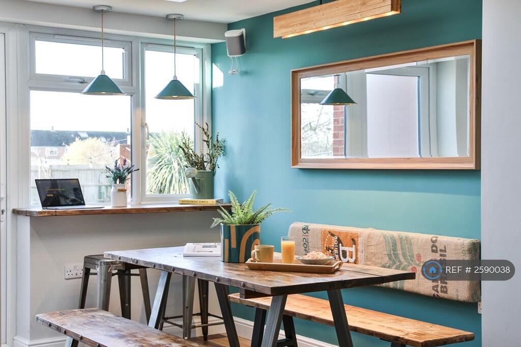 Main image of property: George Street, Bicester, OX26