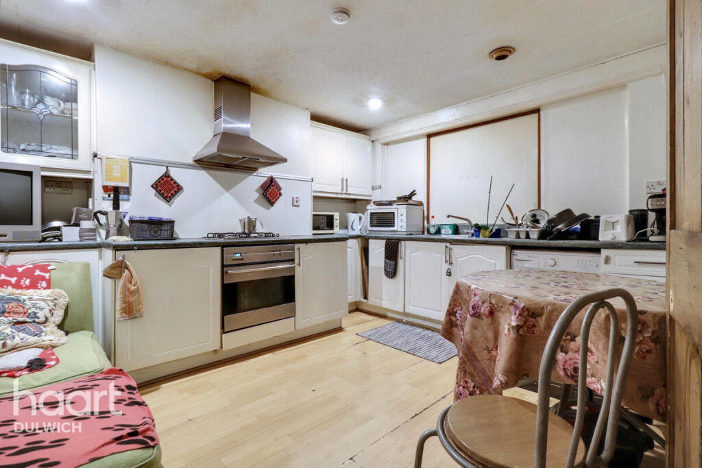 Main image of property: Trafalgar Avenue, London