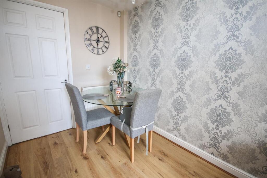 NN10, Glassbrook Road, Rushden - View 4