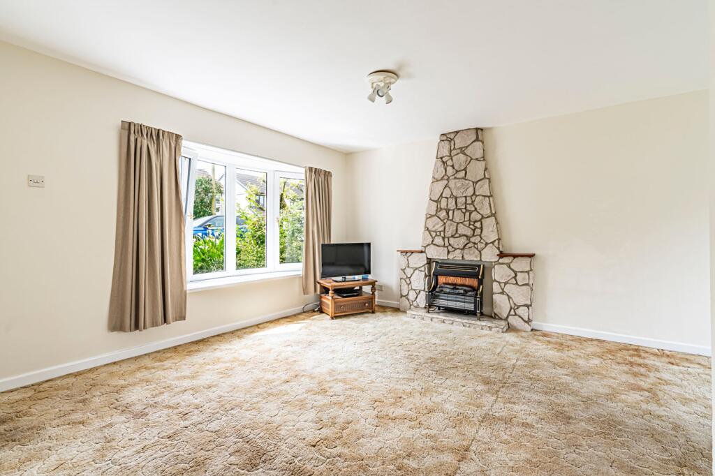 House in Cardiff, Llantrisant - View 5