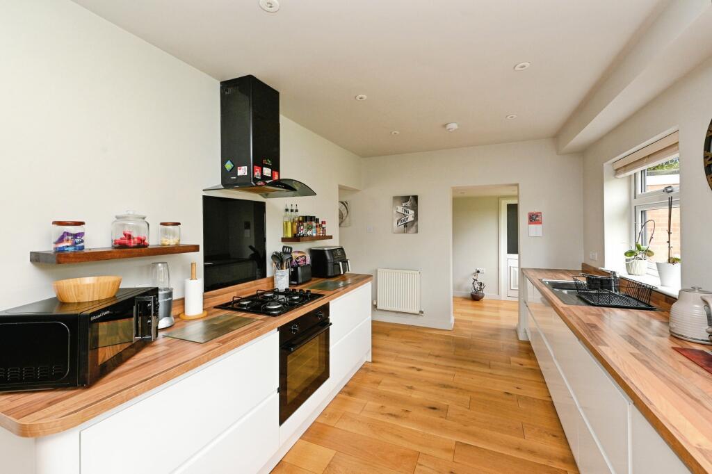 House in King's Lynn and West Norfolk, Heacham - More
