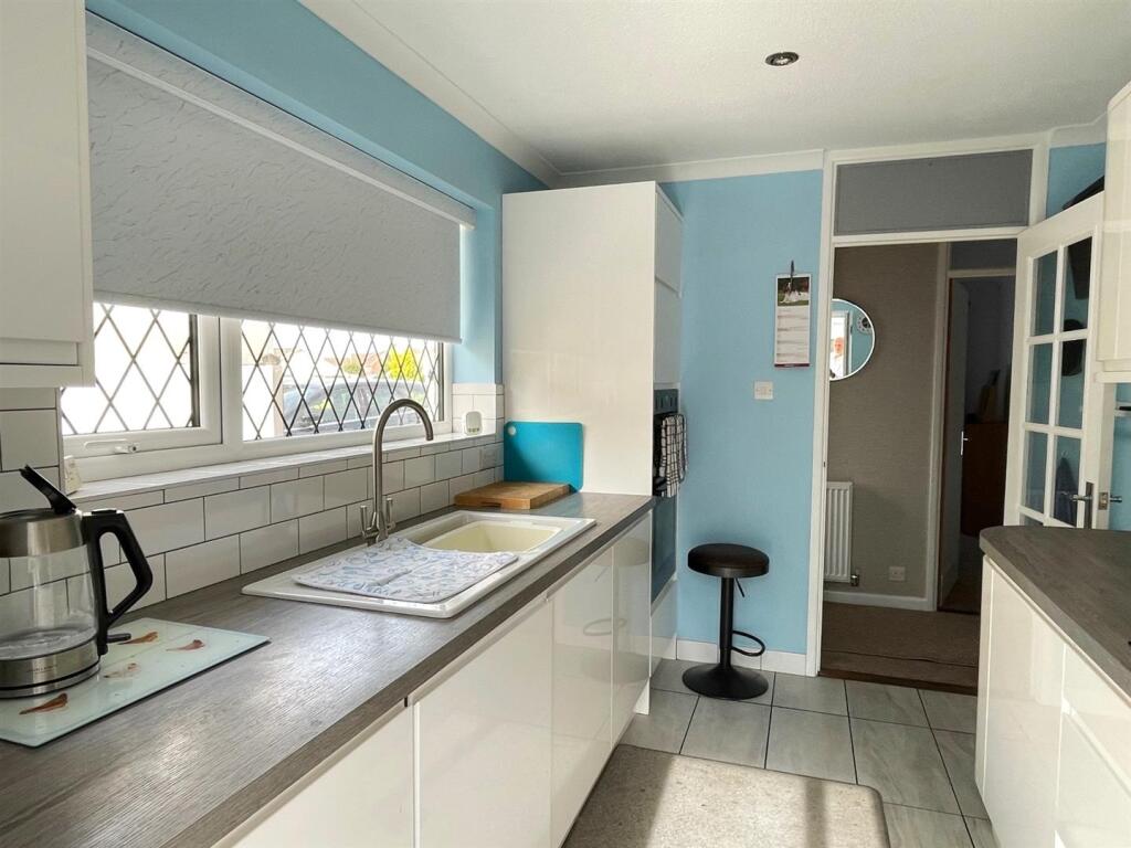 House in Taunton - View 4
