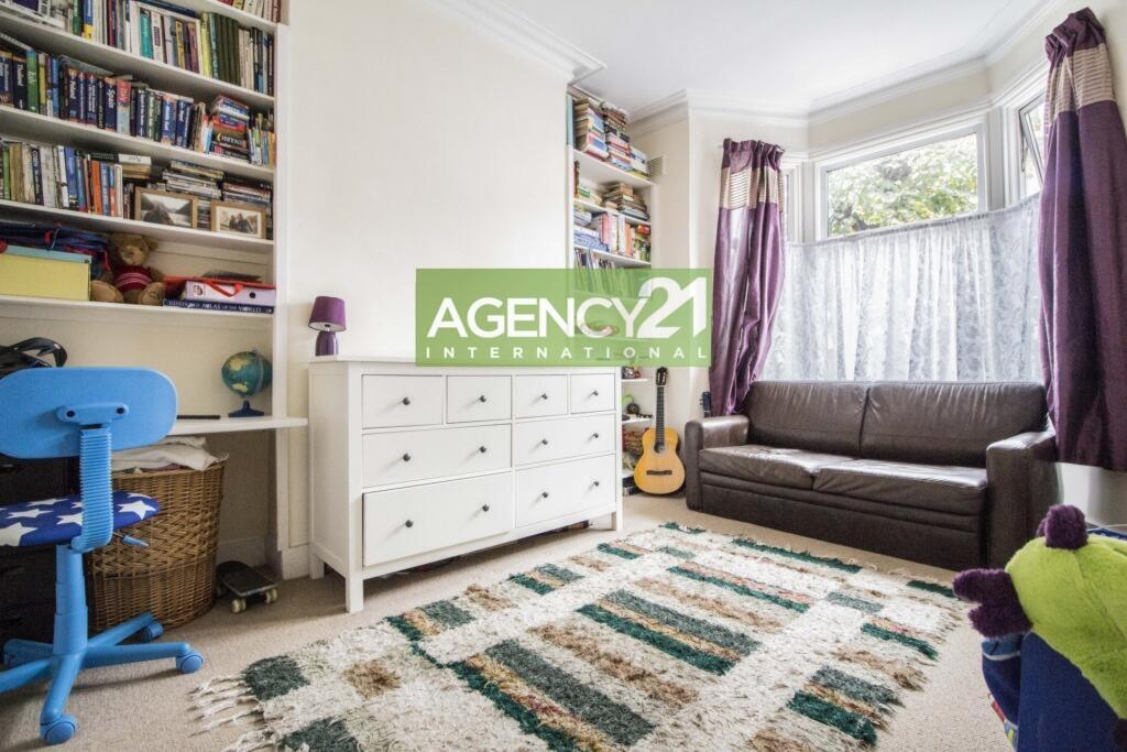 Main image of property: First Avenue, Manor Park, E12