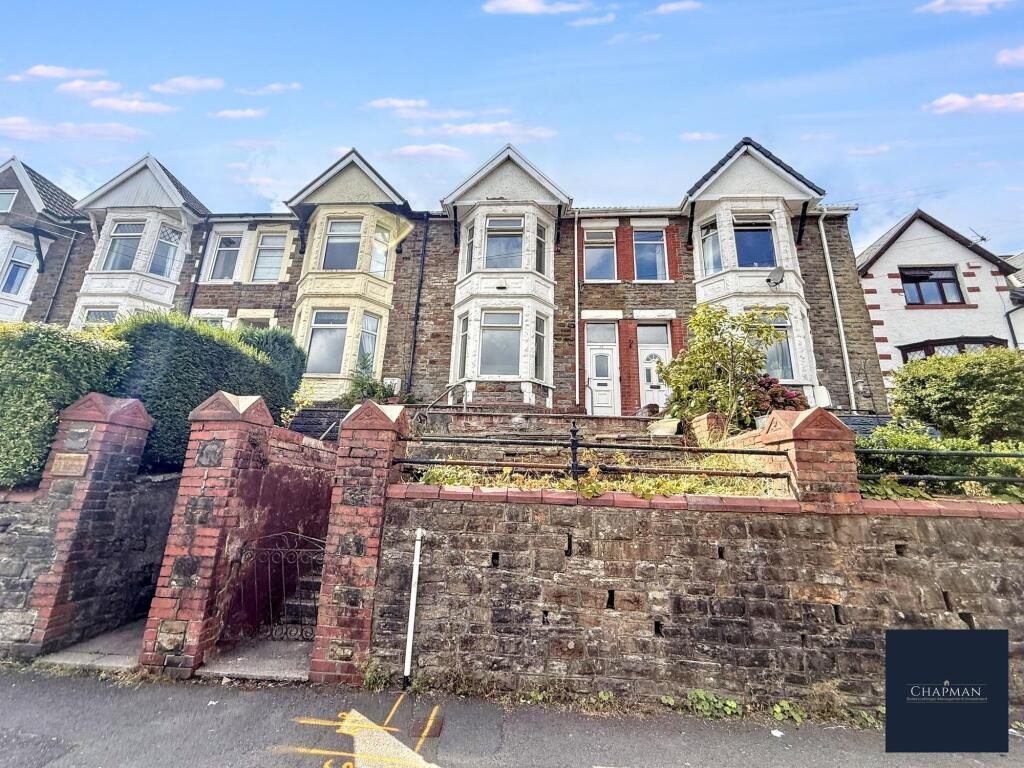 House in Ton Pentre, Pentre - View 5