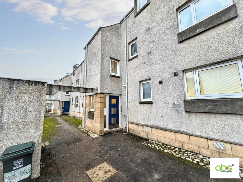 Apartment in Inverness - View 2