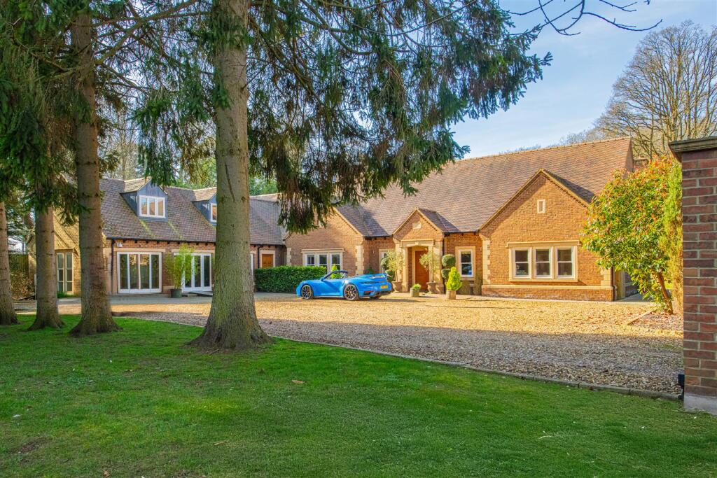 Main image of property: Ecton Lane, Sywell