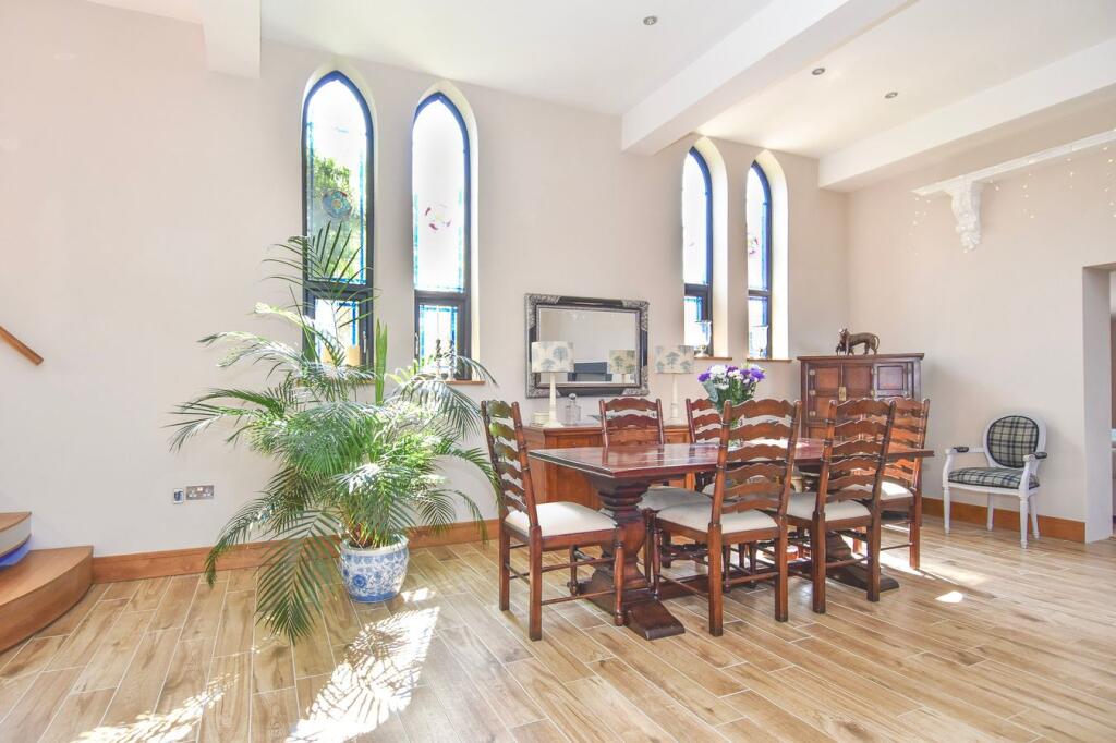 House in Taunton, Somerset - More