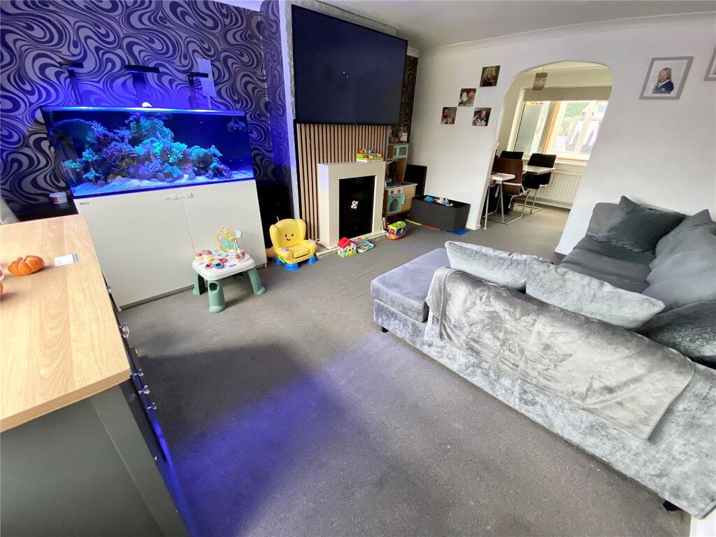 Elsted Close, Eastbourne, East Sussex, BN22 photo 2