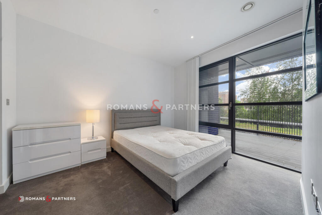 Apartment in London - More