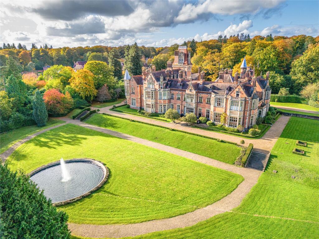 Main image of property: Wyfold Court, Kingwood, Henley-on-Thames, Oxfordshire, RG9
