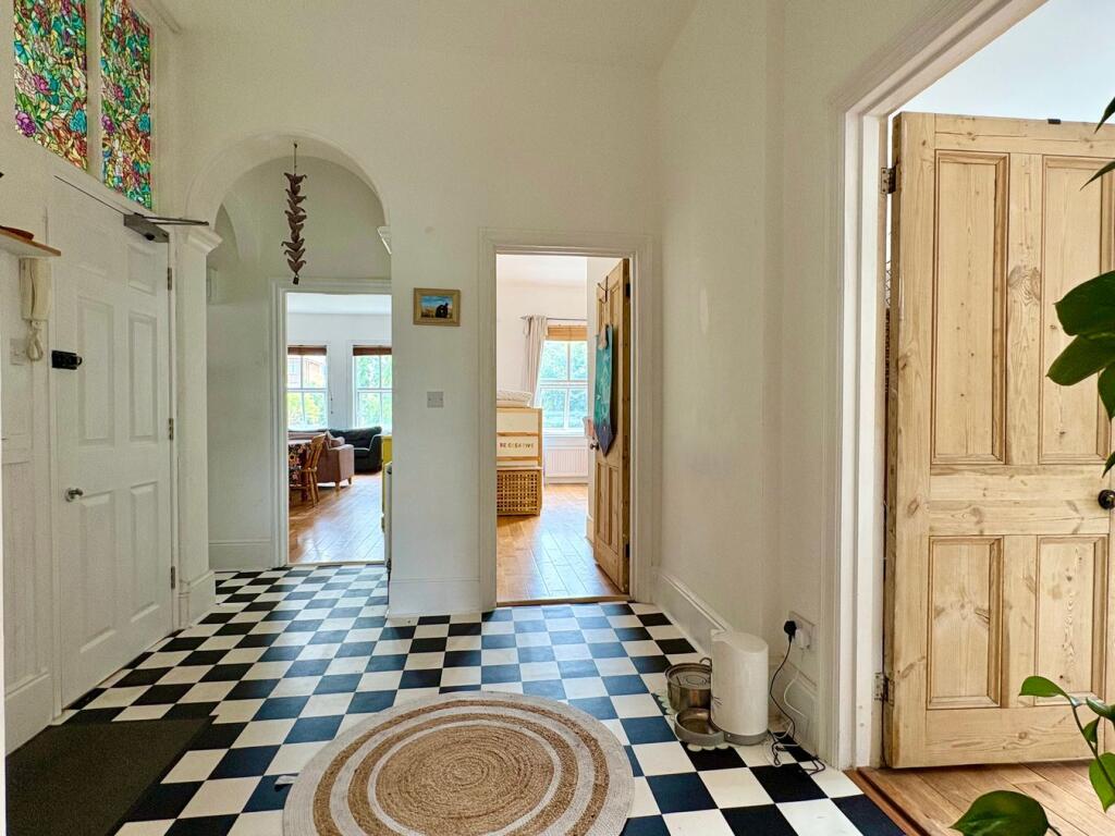 Apartment in Bexhill-on-Sea, Old Town - More
