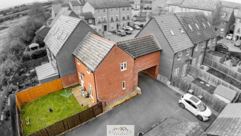 3-bed house on Stockwell Avenue, Kiveton Park, Sheffield, £180,000