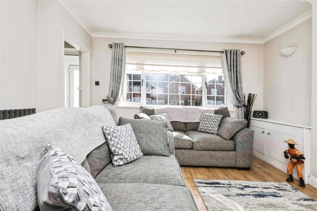 House in Birmingham, West Midlands - View 3