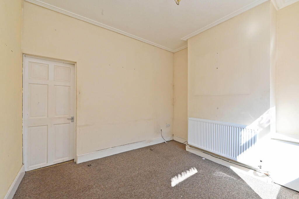 Bond Street, Tunstall, Stoke-on-Trent photo 3