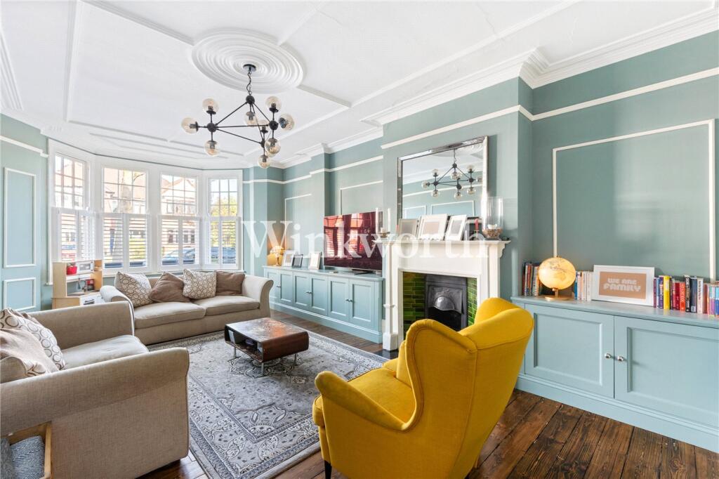 Main image of property: Fox Lane, London, N13