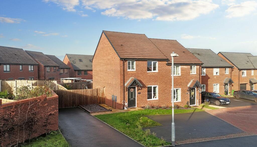 Main image of property: Middleham Avenue, Stafford, ST16