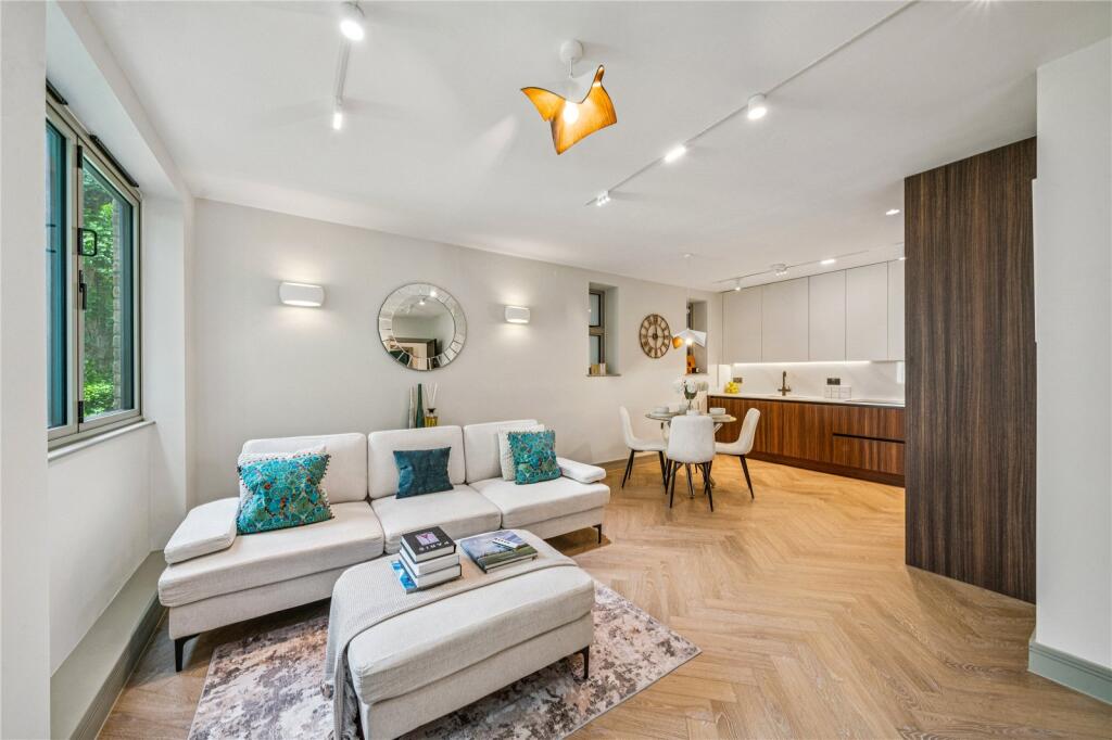 Apartment in London - View 2