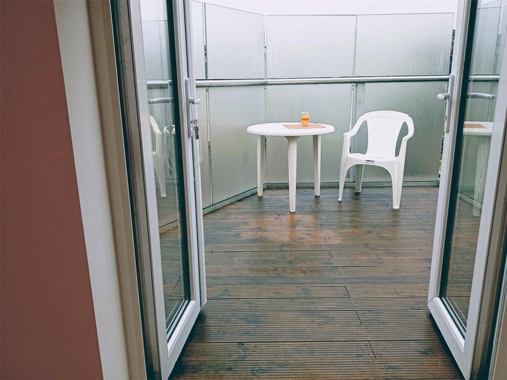 Main image of property: Station Road, Horley, Surrey, RH6